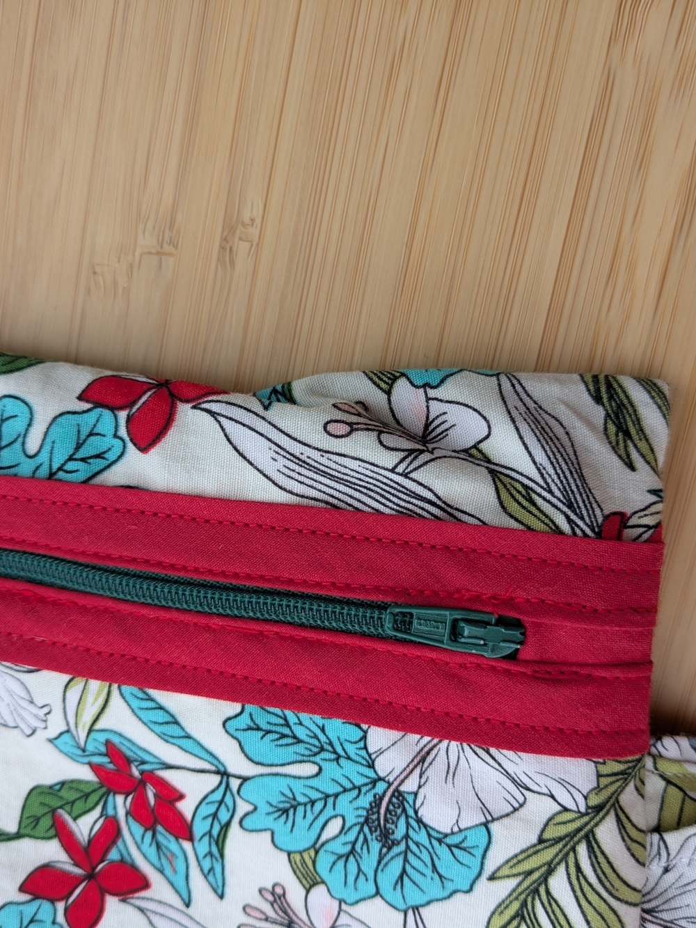 Floral Crossbody Phone Pouch with Red Strap - Picture 2 of 5